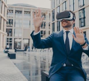 La réalité virtuelle et augmentée : usages actuels et futurs
